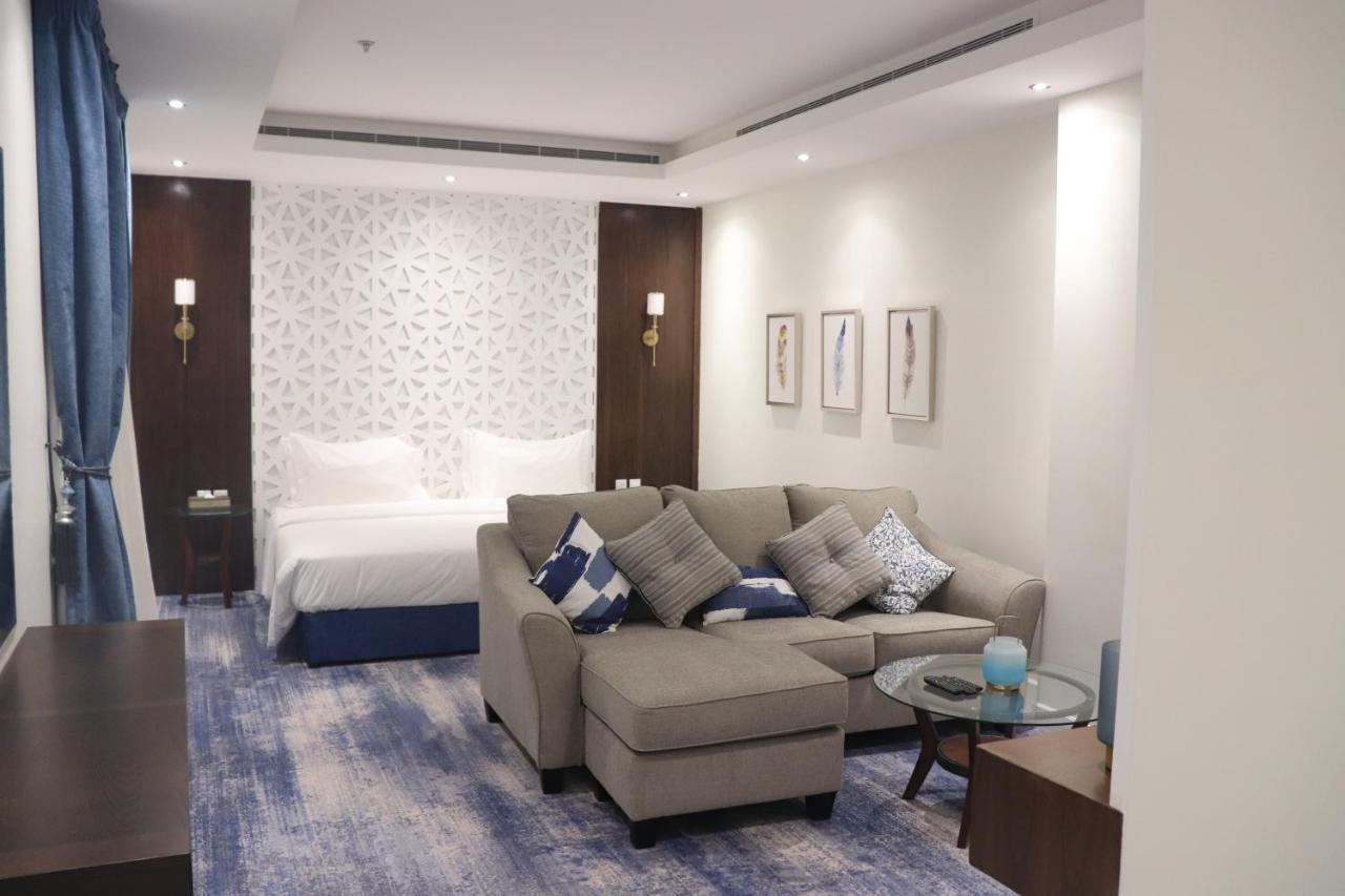 Thwary Hotel Suites Riyadh Eksteriør bilde