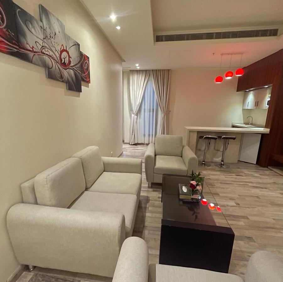 Thwary Hotel Suites Riyadh Eksteriør bilde