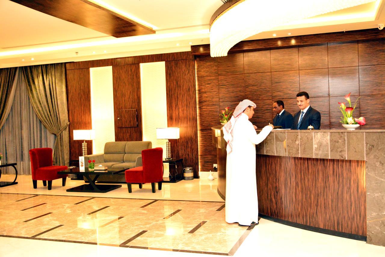 Thwary Hotel Suites Riyadh Eksteriør bilde