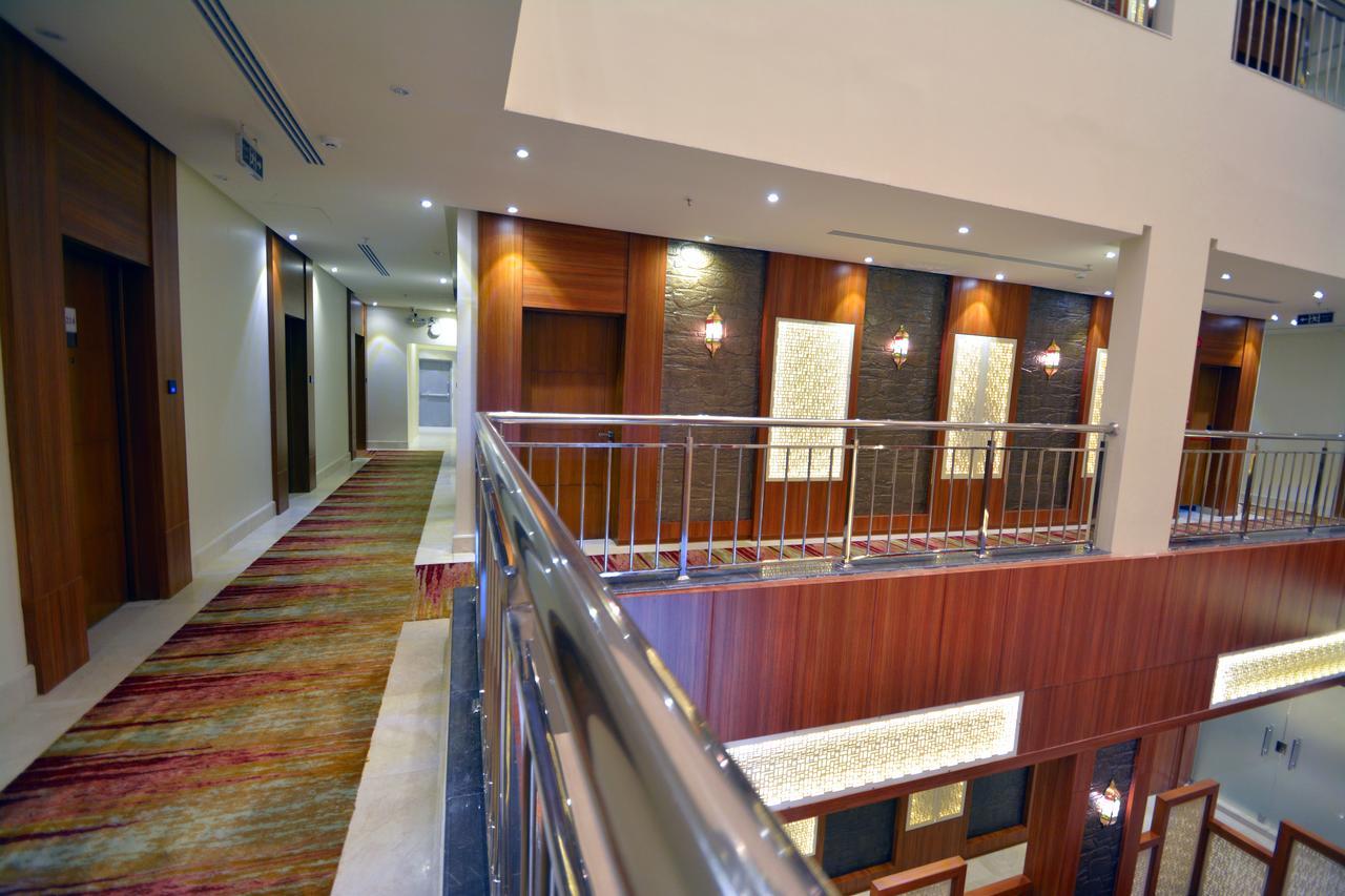 Thwary Hotel Suites Riyadh Eksteriør bilde