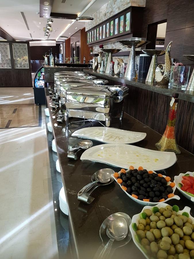 Thwary Hotel Suites Riyadh Eksteriør bilde