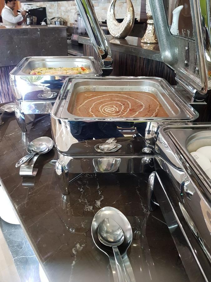 Thwary Hotel Suites Riyadh Eksteriør bilde