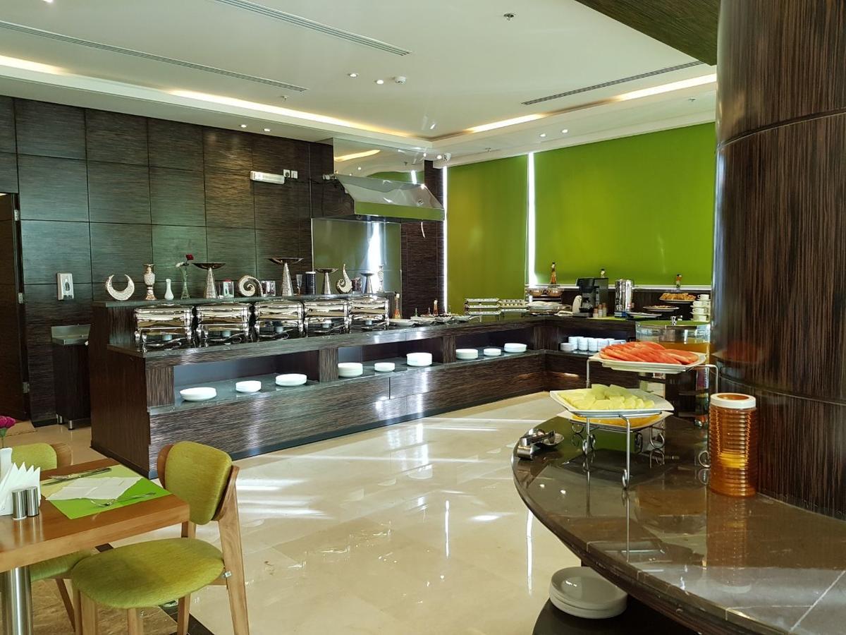 Thwary Hotel Suites Riyadh Eksteriør bilde